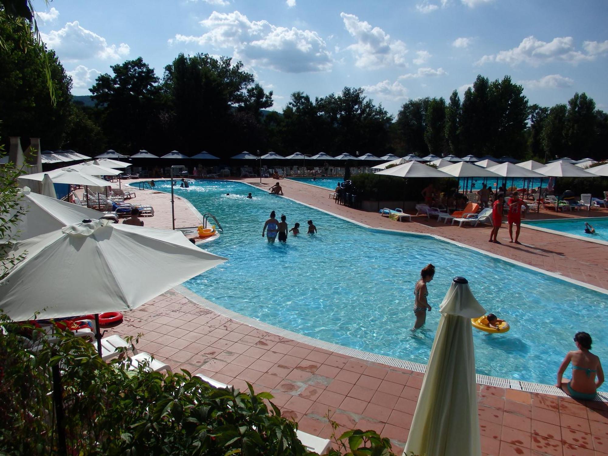 Camping Village La Chiocciola Capannole Kültér fotó